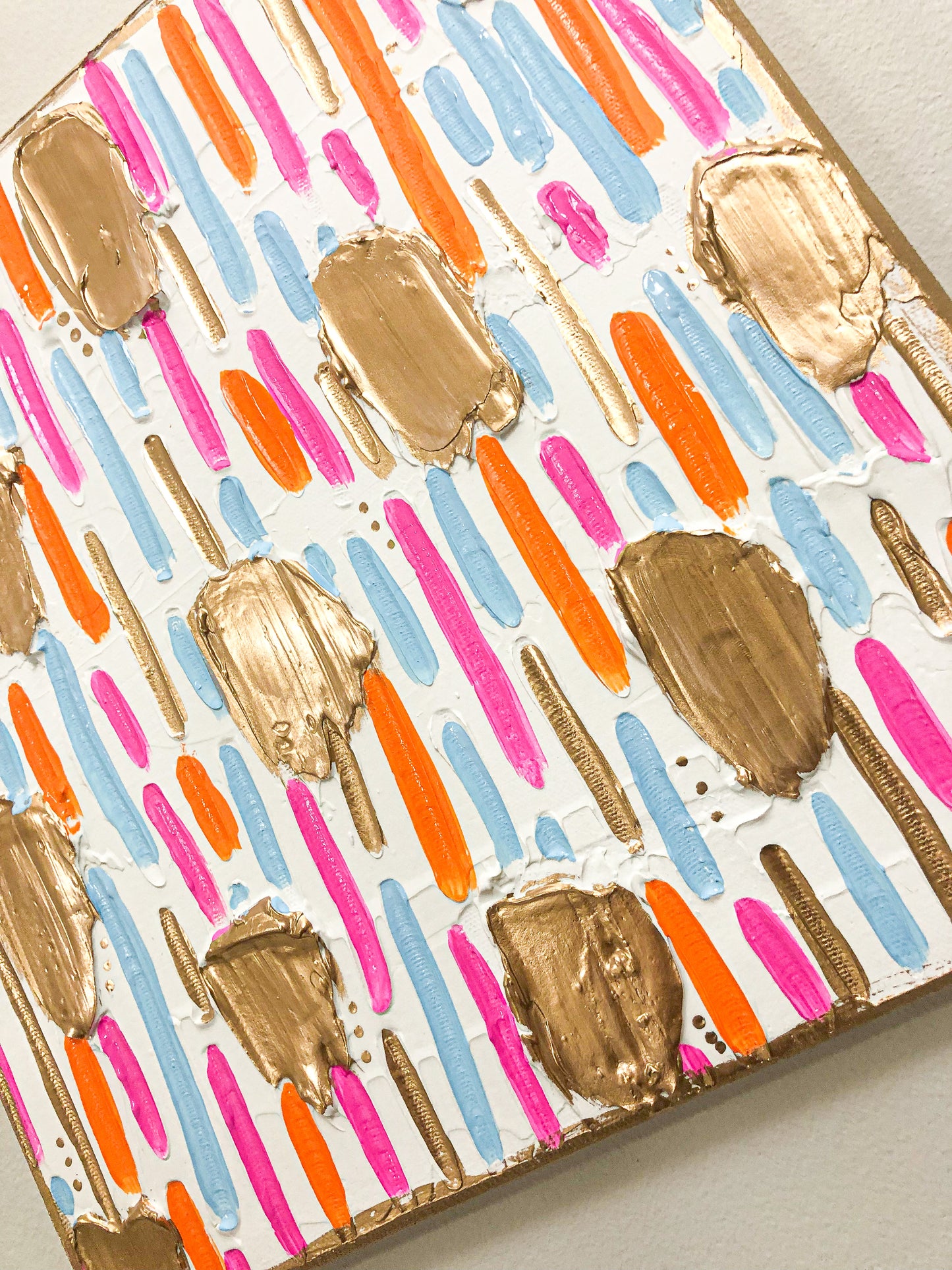 Color Stripes + Gold Textured