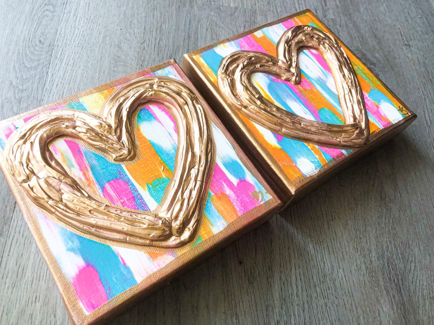 Color Swipe Gold Heart
